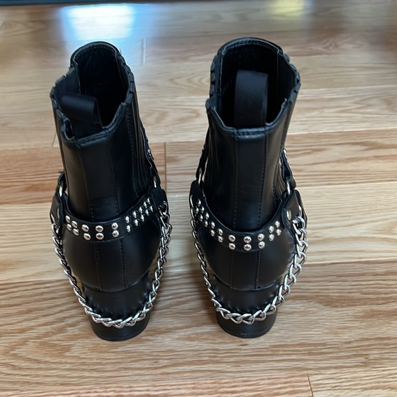 Lamoda SZ 7, square toe harness black boots . - Picture 4 of 14